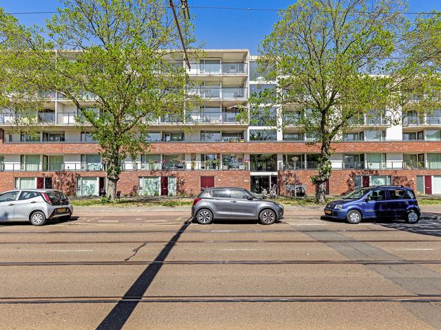 Dedemsvaartweg 558, Den Haag