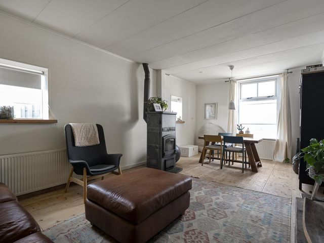 J.C. Bellisstraat 1, Petten