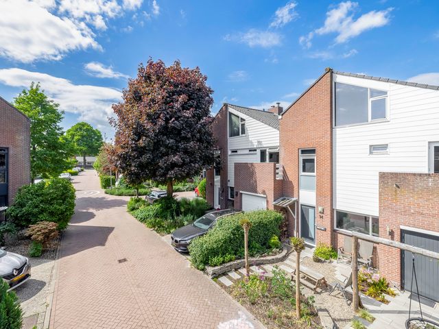 Heuvelhof 12, Waddinxveen