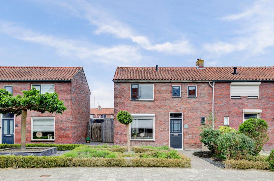 Esdoornstraat 27