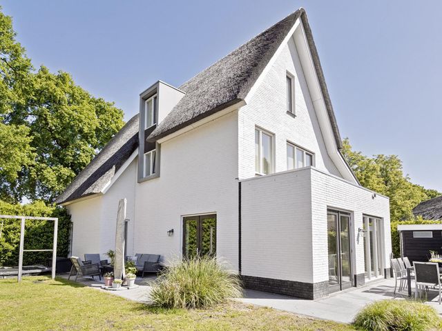 Graafsebaan 41, Heesch