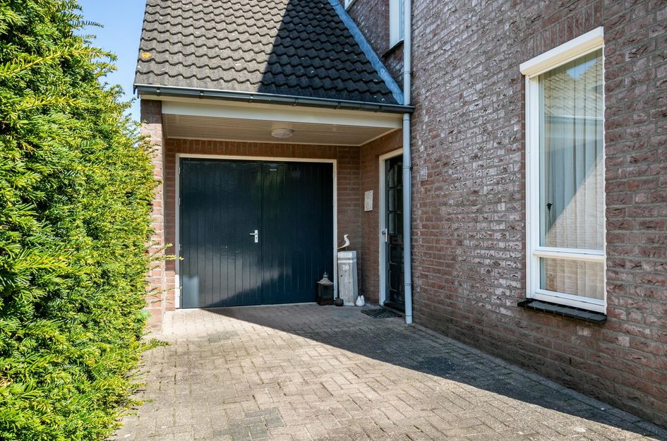 Carolinenstraat 20