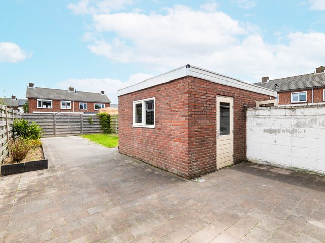 Prins Hendrikstraat 17, Oost-Souburg
