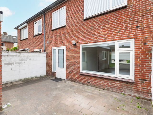 Prins Hendrikstraat 17, Oost-Souburg