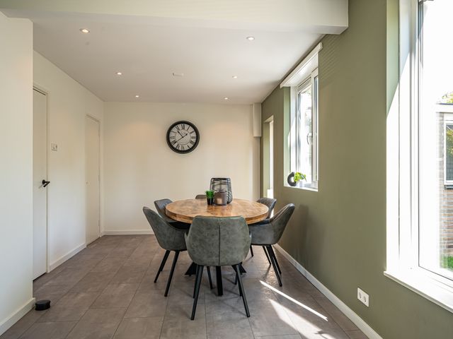 Patrijzenstraat 27, Tollebeek