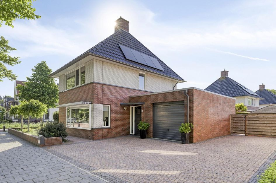 Burgemeester van Engelenweg 115