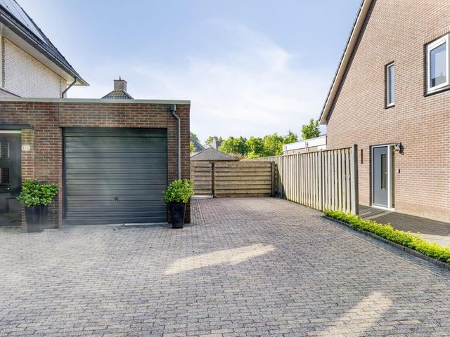 Burgemeester van Engelenweg 115, IJsselmuiden