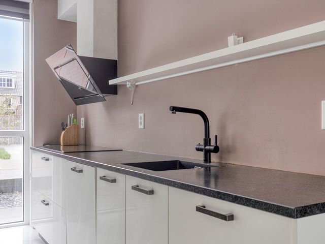 Brasem 7, Veenendaal