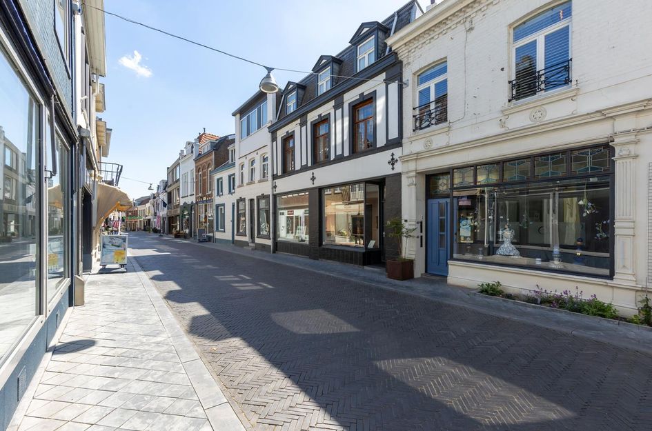 Steenweg 46