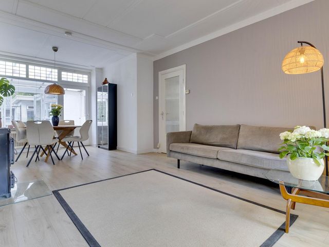 Mauritslaan 48, Geleen