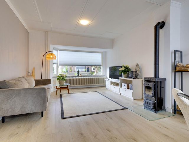 Mauritslaan 48, Geleen