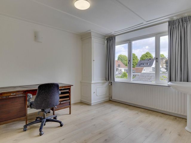 Mauritslaan 48, Geleen