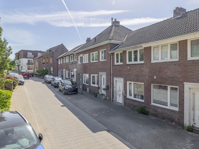 Grachtstraat 74, Schin Op Geul
