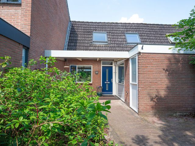 Schweitzerstraat 71, Hoofddorp