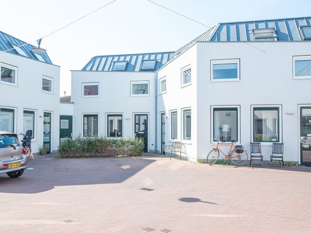 Parallelweg 101G, Hillegom