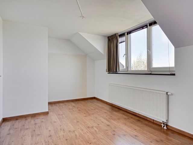 Visserweert 39a, Roosteren