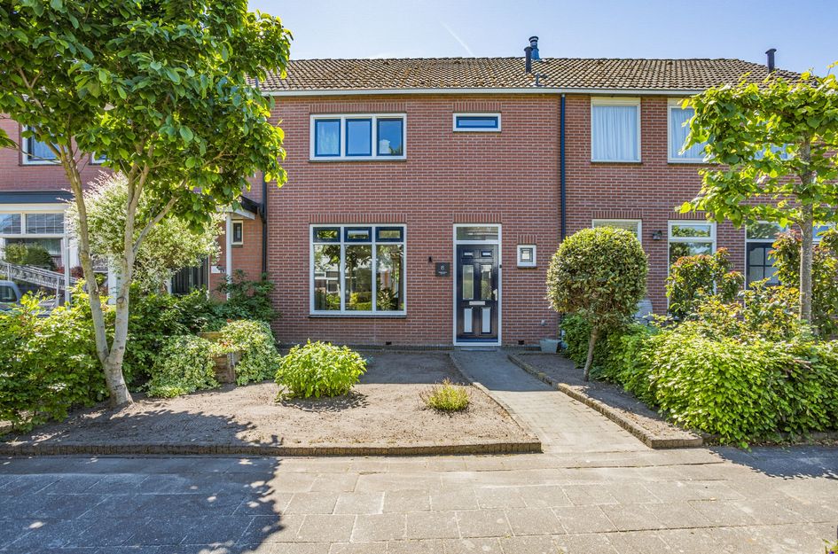 Broekmaten 18