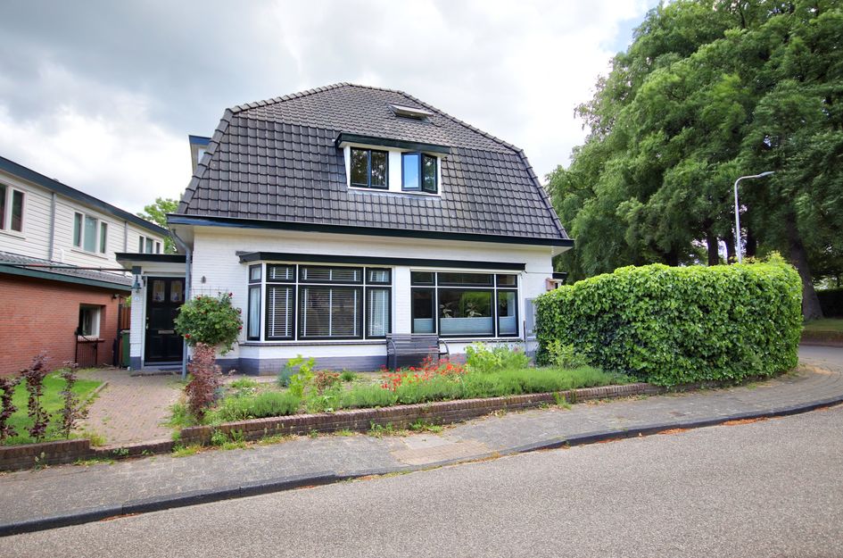 Strodorpsweg 1