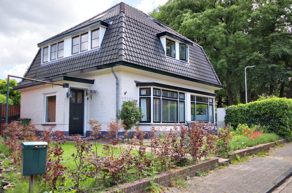 Strodorpsweg 1