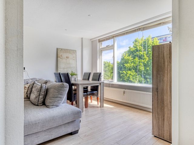 Rossinistraat 37, Schiedam