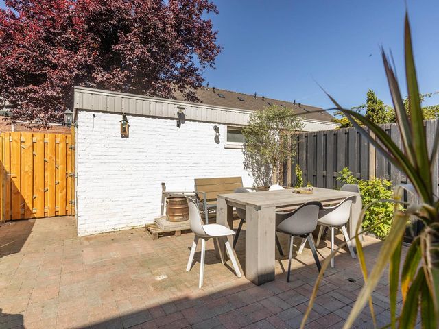 Hubertusstraat 6, Brunssum