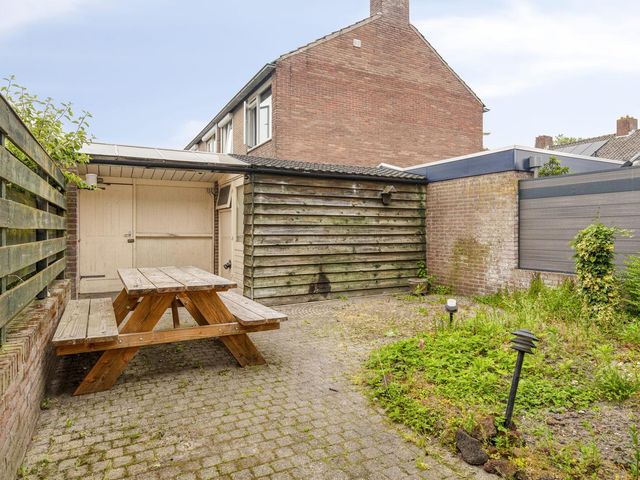Loofhout 12, Etten-Leur