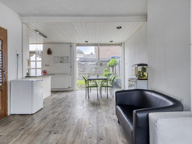 Loofhout 12, Etten-Leur