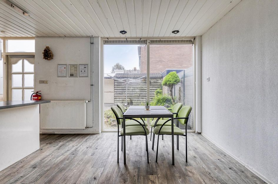 Loofhout 12