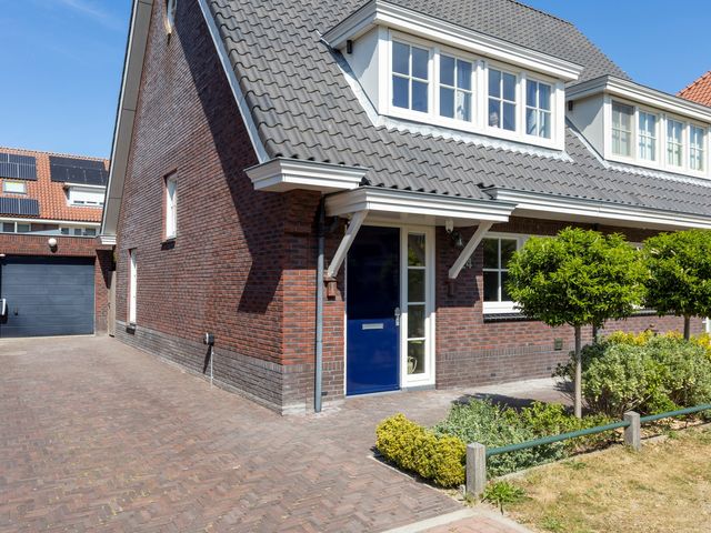 Alet Schoutensingel 24, Berkel En Rodenrijs