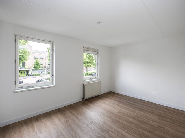 Schuttevaerkade 67, Zwolle