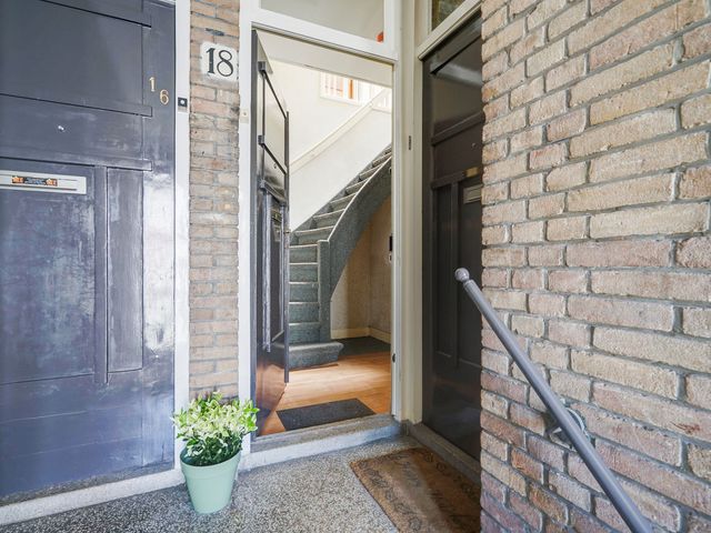 Merwedestraat 18, Den Haag