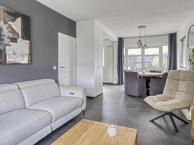 Bizetstraat 2, Waalwijk