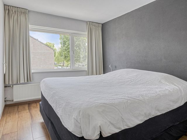 Bizetstraat 2, Waalwijk