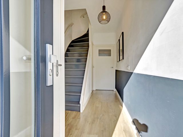 Julianaplein 24, Bladel