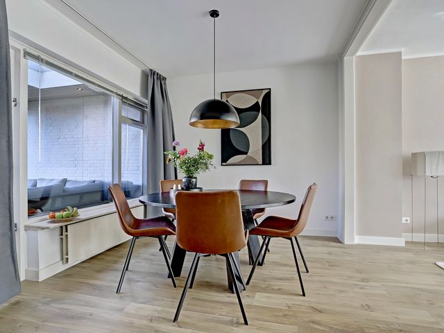 Julianaplein 24, Bladel