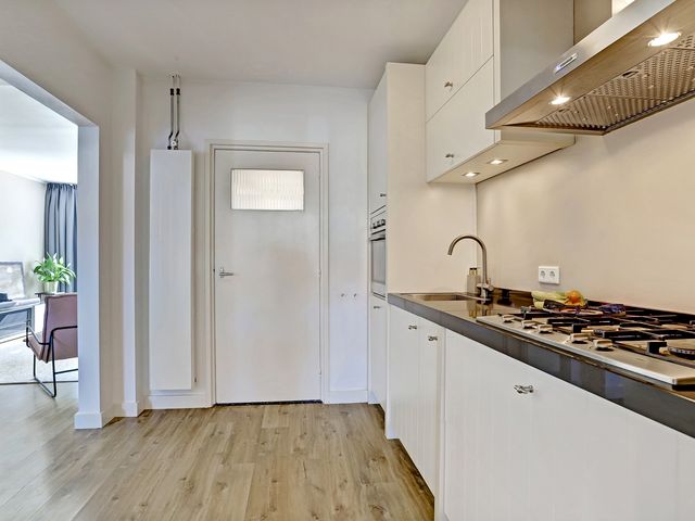 Julianaplein 24, Bladel