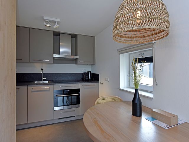 Langeweg 12 463B, Breskens