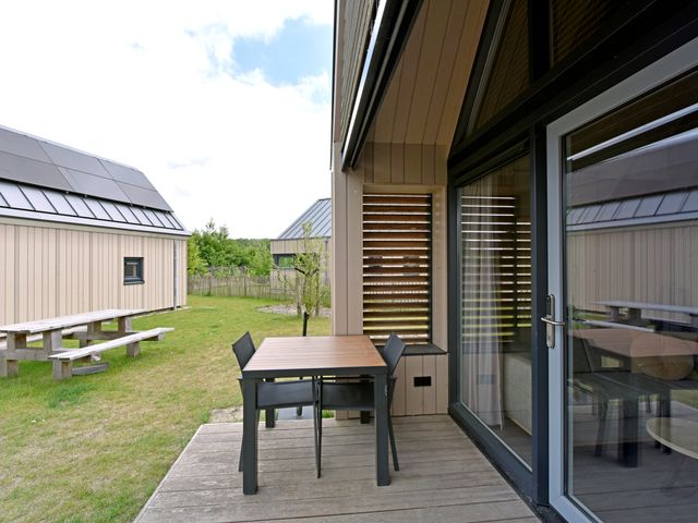 Langeweg 12 463B, Breskens