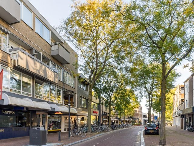 Burgwal 106, Oss