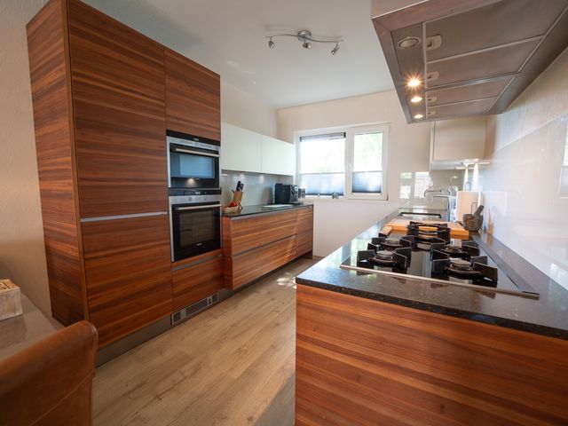 Pauwoog 11, Hellevoetsluis