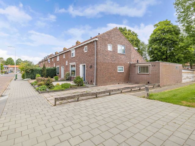 Sportweg 11, Rutten