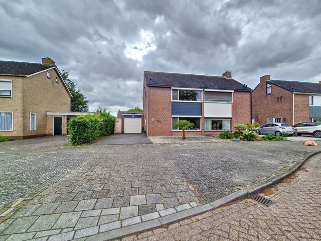 Hoogvogelstraat 8, IJzendijke