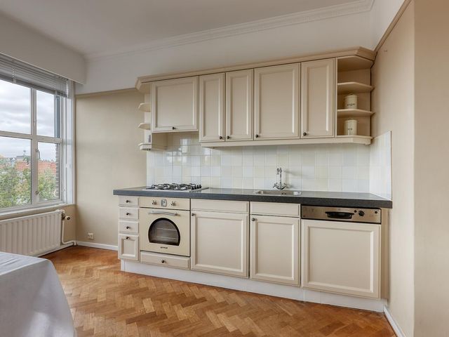 Riouwstraat 84C, 'S-Gravenhage