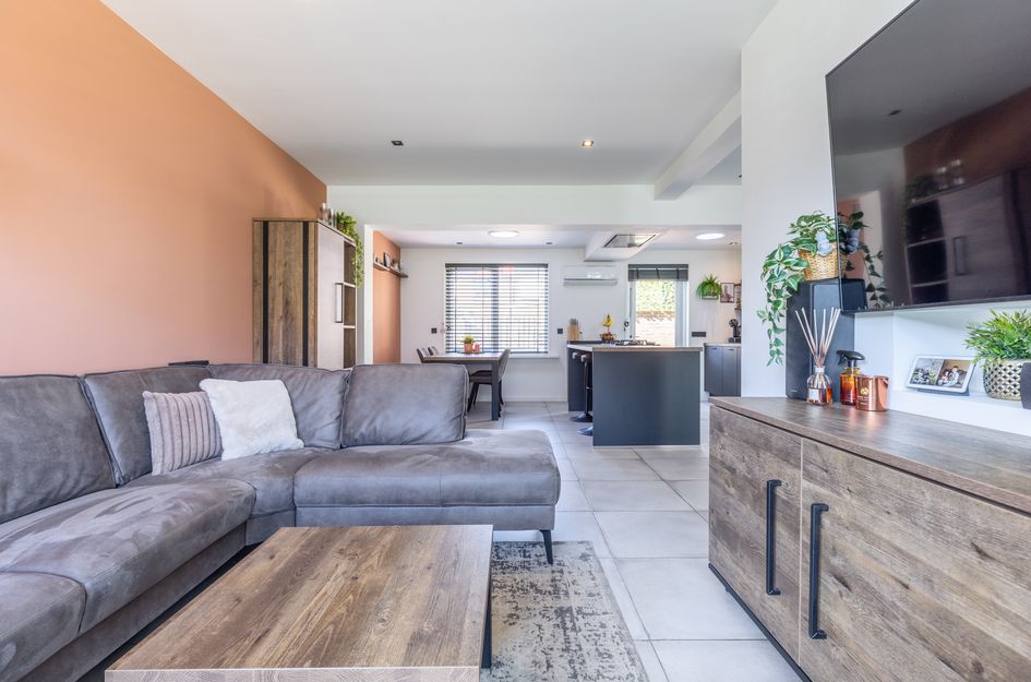 Van Vollenhovenstraat 5
