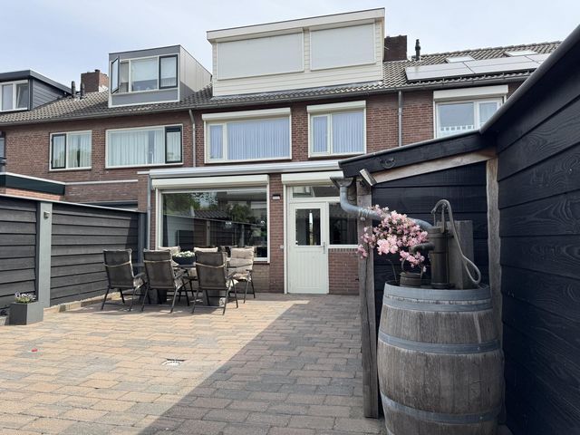 Van Coehoornstraat 26, Made