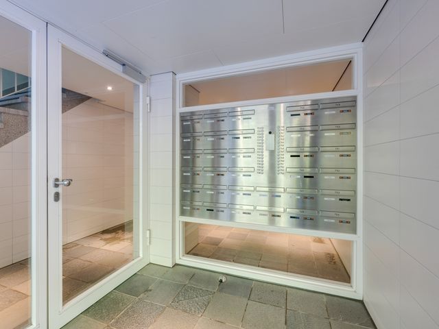 Van Nijenrodeweg 736, Amsterdam