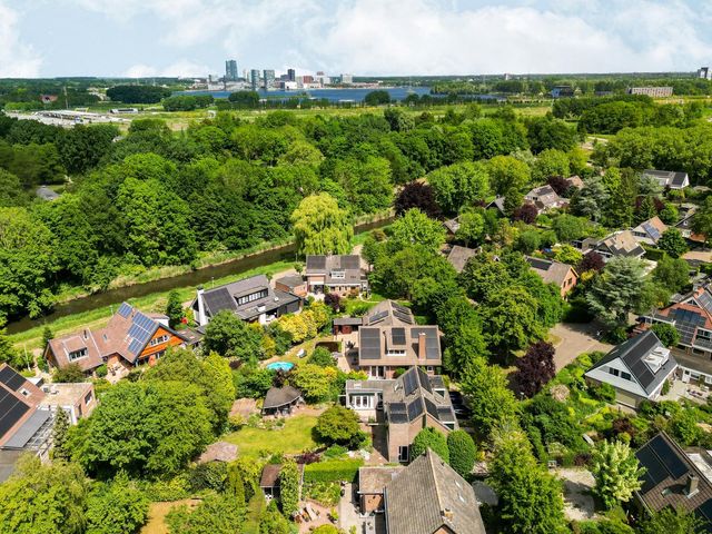 Muidergouw 15, Almere