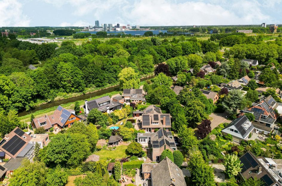 Muidergouw 15