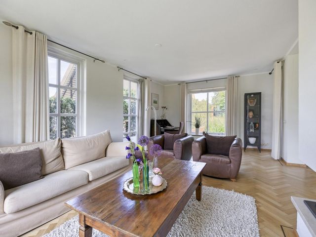 Meester van Coothstraat 21, Lith