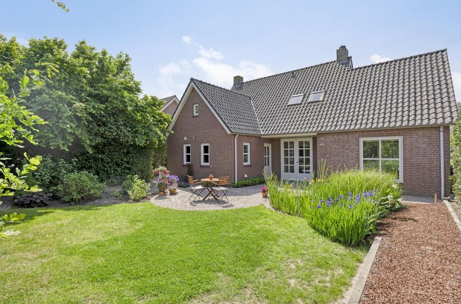 Meester van Coothstraat 21